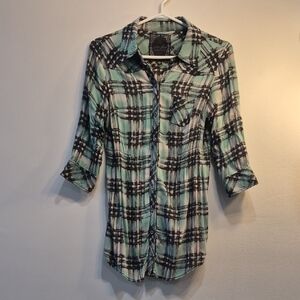 Guess Plaid Button-Up Shirt in Mint Green & Black